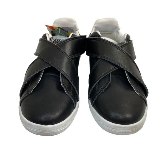 GOATS Kids Black Leather Low Crossover Hook-and-loop Sneakers Size 1 Unisex - Picture 2 of 9